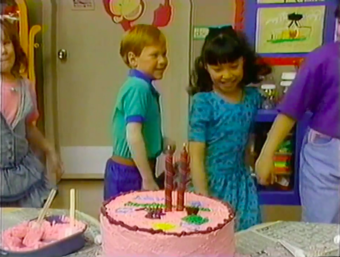 Image Frostingthecake.png Barney Wiki FANDOM powered by Wikia