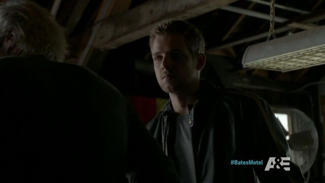 File:ShadowofaDoubtS2EP2 90.jpg
