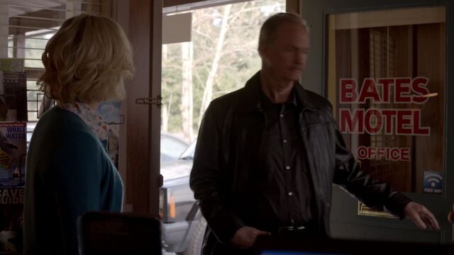 File:BatesMotel208-0165.jpeg