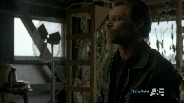 File:ShadowofaDoubtS2EP2 91.jpg