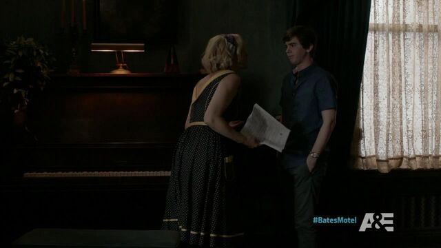 File:ShadowofaDoubtS2EP2 110.jpg