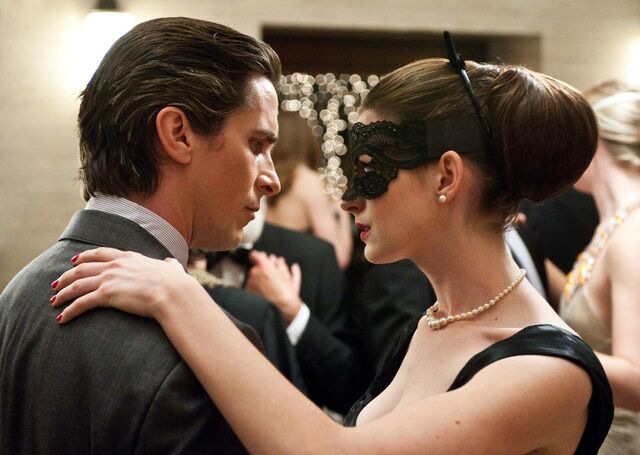 File:DKR Bruce and Selina.jpg