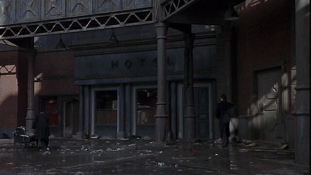 File:1989MonarchTheatre3.jpg