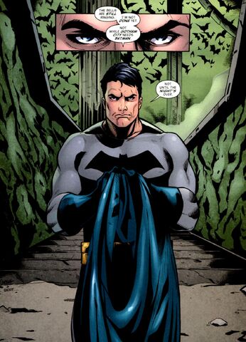 File:Bruce Wayne 026.jpg