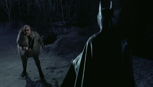 File:Batman vs Penguin 2.jpg