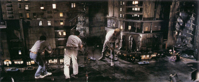 File:1989BehindtheScenes18.jpg