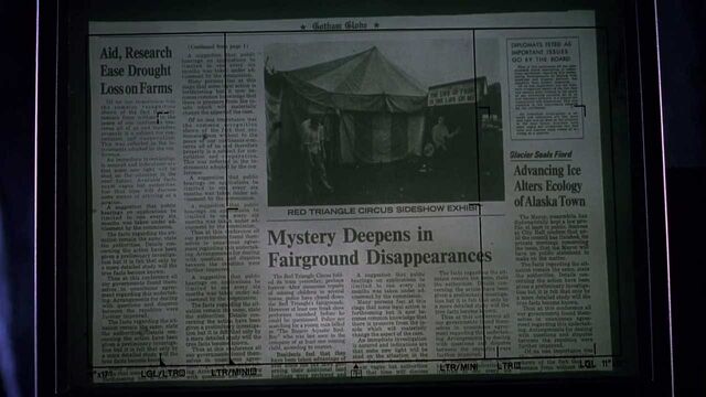 File:NewsPclip RedTriCirc3.jpg