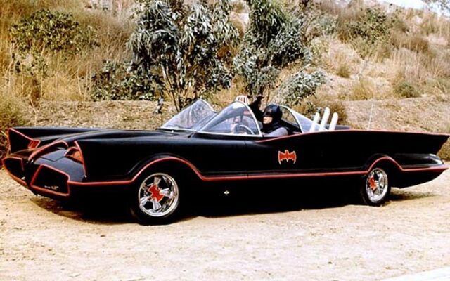 File:DaylightBatmobile.jpg