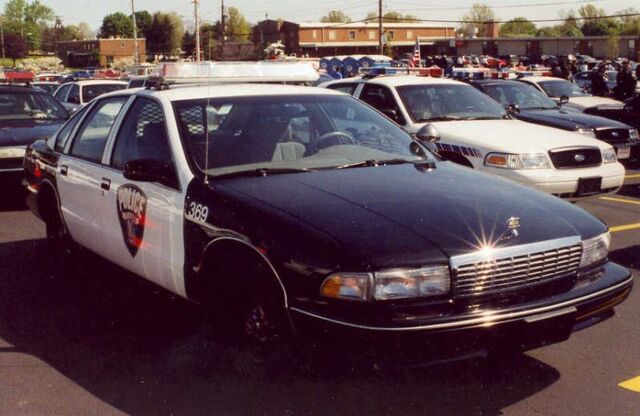 File:Caprice copcar.jpg