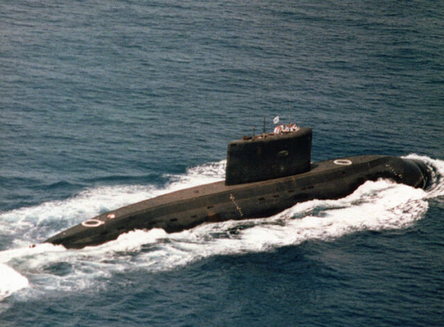File:Iranian kilo class submarine.jpg