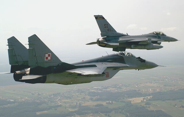 File:MiG-29.jpg
