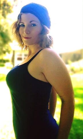 File:Kelly Róisín1.jpg