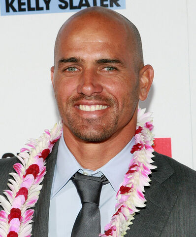 File:Kelly-slater.jpg