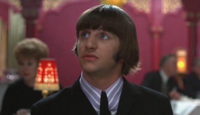 Файл:BeatlesHelp Ringo.jpg