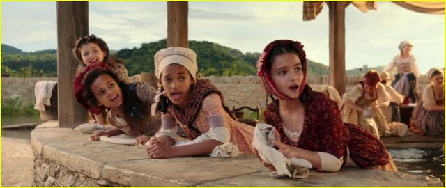 File:Emma-watson-sings-belle-beauty-and-the-beast-first-look-clip-12.jpg