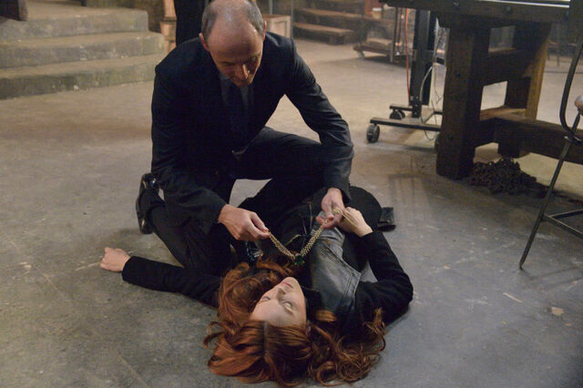 File:2x12 stills7.jpg