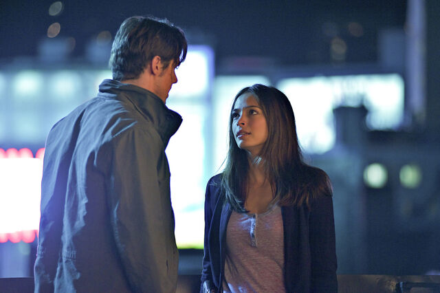 File:VincentandCatherineproceediwthcaution.jpg