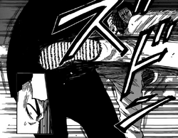 Onizuka donne un coup de pied à Shiroyama.png