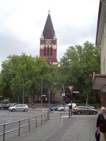 Datei:Lankwitz Kirche01.jpg