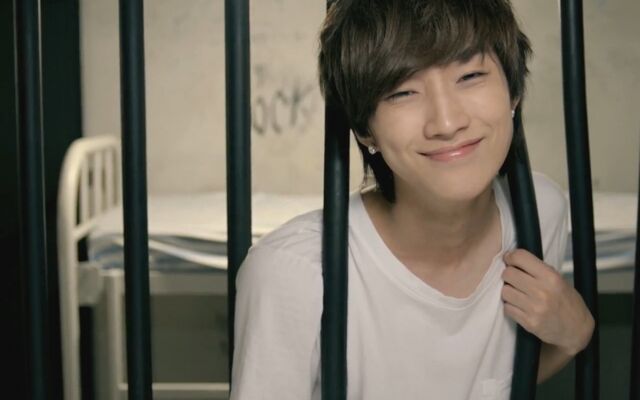 File:JinyoungBT.jpg