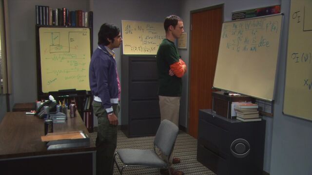 File:TheBigBangTheoryS3E4-162.jpg