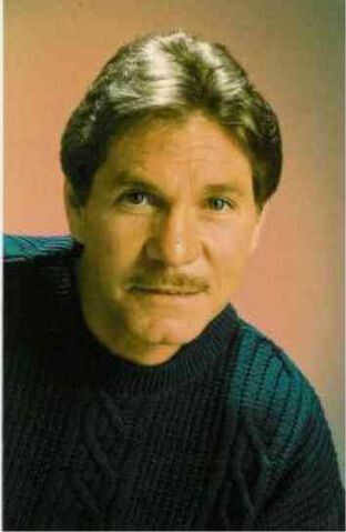 File:Chris stone.jpg