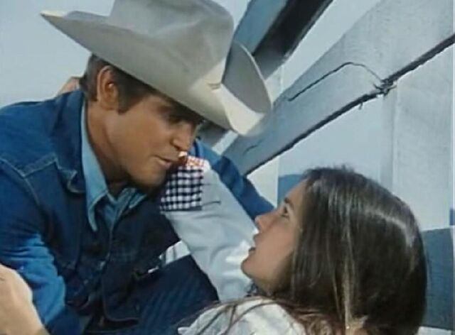 File:RSR-Steve Saves Suzie.jpg