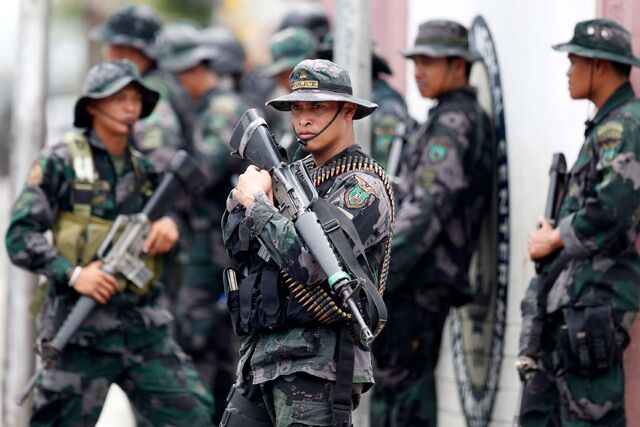 File:Police soldier army.jpg