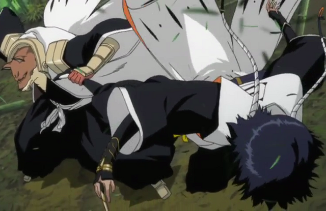 File:Ep327SajinGrabsFoot.png