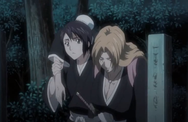 File:240Momo holds.png