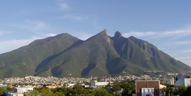 Archivo:Cerro.jpg
