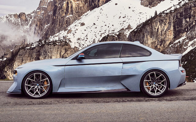 File:BMW 2002 hommage-04.jpg