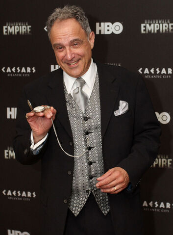Archivo:Anthony Laciura.jpg