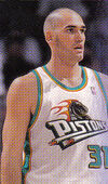 Scot Pollard with Pistons