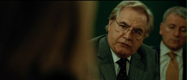 File:Bourne-supremacy-brian-cox-as-ward-abbott-1-.jpg