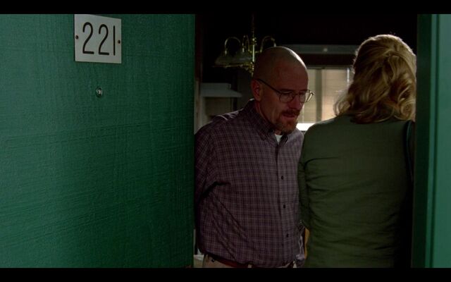 File:Walt's first Apartment -9.jpg