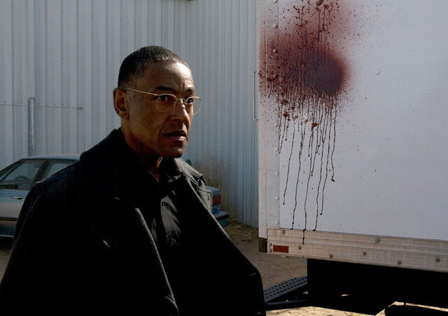File:Episode-9-gus-fring.jpg