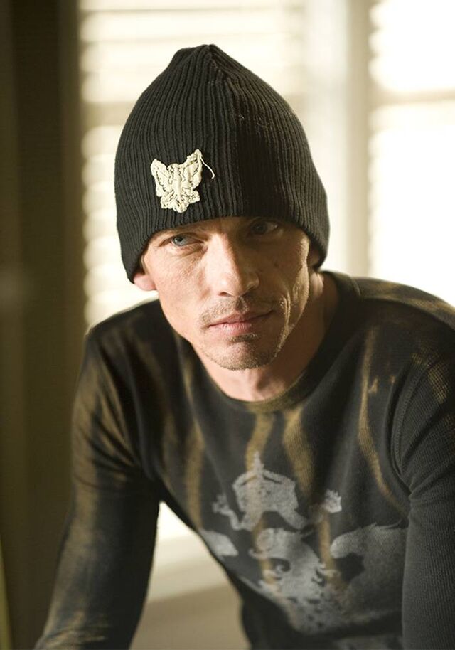 File:Cast bb 800x600 skinny-pete.jpg