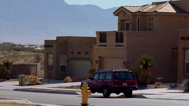 Archivo:1x01 - Pilot 103.png
