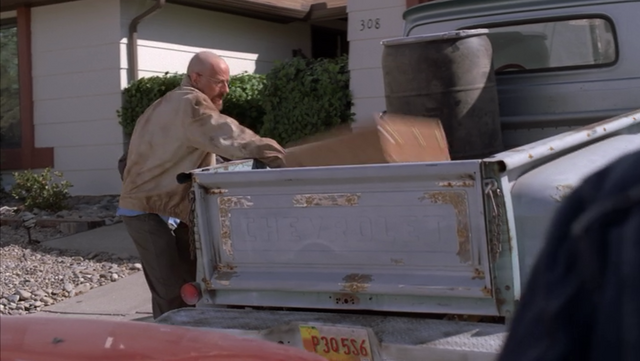 File:Walt's pick-up plates.png