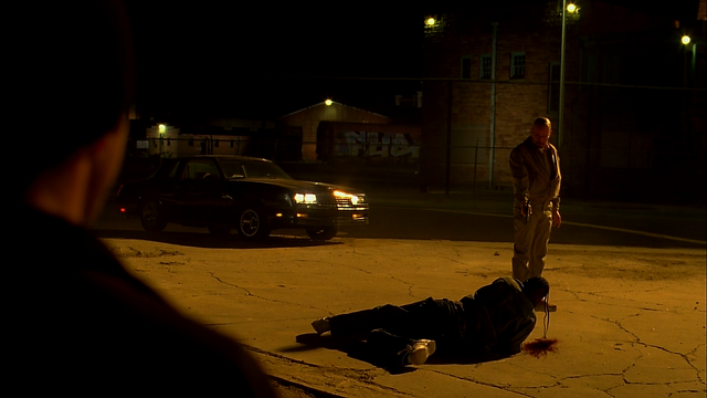 File:3x12 Walt shoots dealer.png