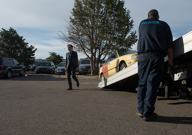 File:Better-call-saul-episode-202-jimmy-odenkirk-small-935.jpg