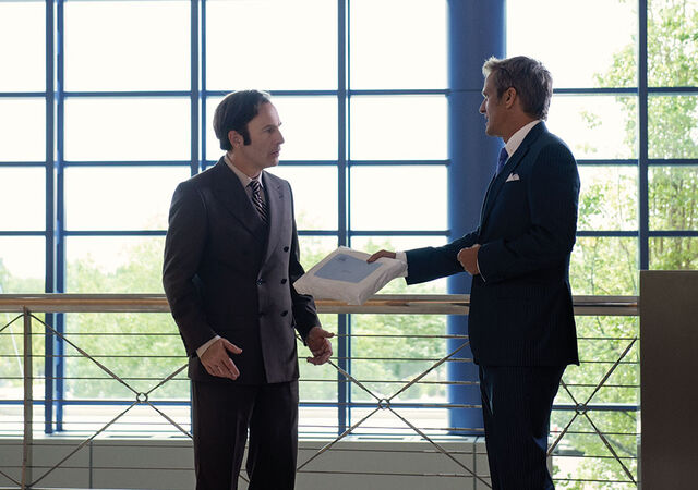 File:Better-call-saul-first-look-saul-odenkirk-howard-fabian-935-3.jpg