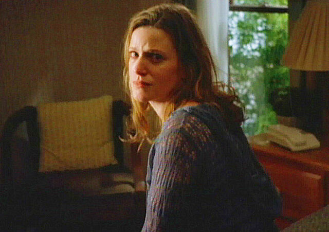 File:BB Episode102 Skyler 1.jpg