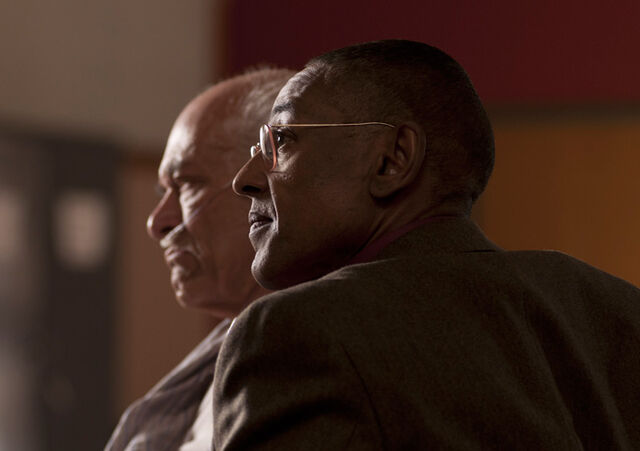 File:Ep11-tio-gus.jpg