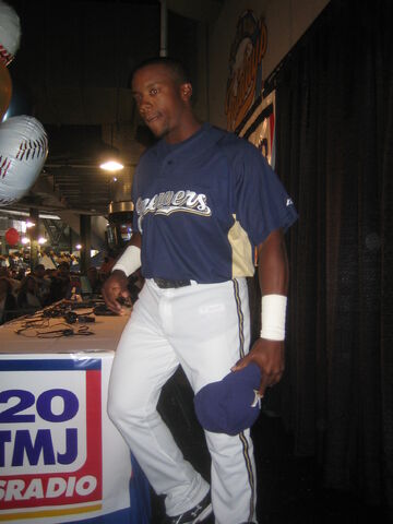 File:Rickie Weeks.jpg