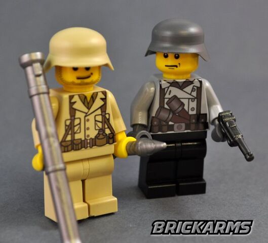 File:BA Stahlhelm Gallery 5.jpg