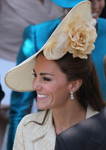 File:Her Hat.jpg