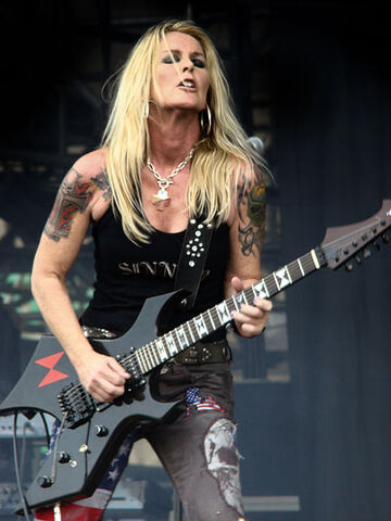 File:Lita Ford.jpg