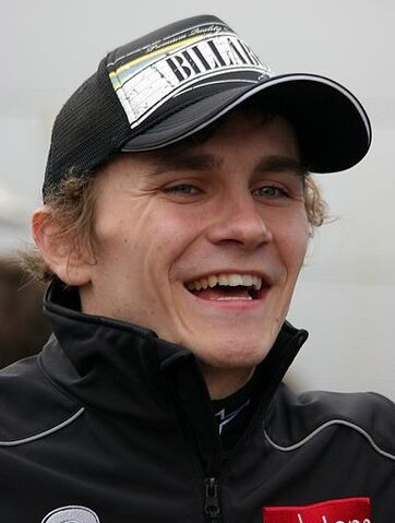 File:Aron Smith.jpg
